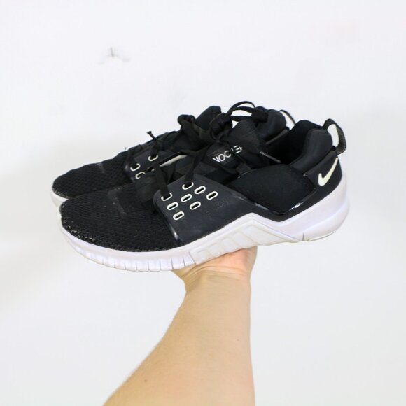 Nike Men's Black and White Running Shoes - Picture 2 of 6